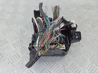 блок реле Toyota RAV4 3 поколение (XA30) 2008, 82641-47020