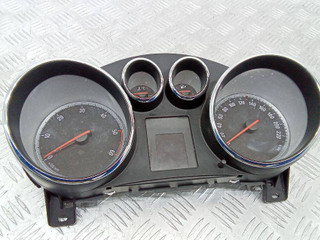 щиток приборов (приборная панель) Opel Meriva 2 поколение (B) 2011, 13349551