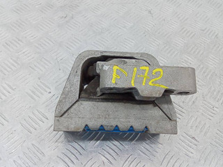 подушка крепления двигателя Volkswagen Passat B6 2005, 1K0199262