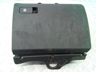 бардачок Volkswagen Passat B6 2005, 3C1857114