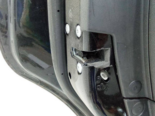 замок двери задней левой Chrysler 300C 1 поколение 2008