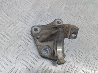 кронштейн полуоси Renault Laguna 3 поколение 2011, 8200833647