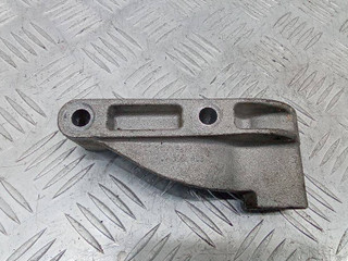 кронштейн двигателя Renault Megane 3 поколение 2012, 8200806408