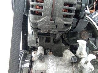 кронштейн генератора Renault Megane 3 поколение 2009, 1.5 л., дизель, МКПП, 8200425034