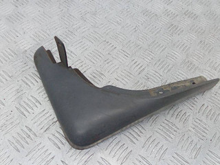 брызговик Nissan X-Trail T30 2002, 638548H300