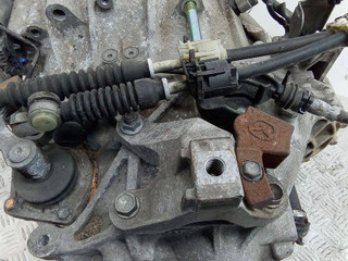 кронштейн КПП Mazda 6 GG 2003, 2.0 л., дизель, МКПП