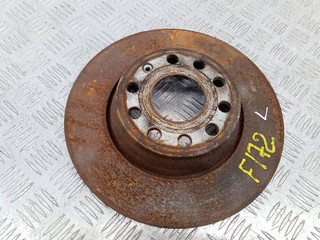 диск тормозной задний Volkswagen Passat B6 2005, 2.0 л., дизель