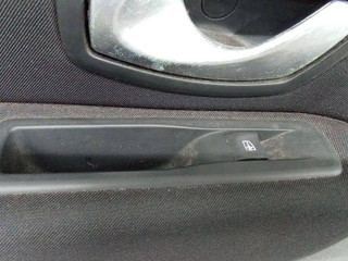 кнопка стеклоподъемника двери Renault Laguna 3 поколение 2011