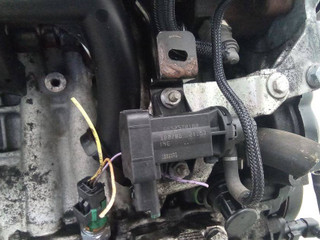 электромагнитный клапан Citroen C4 Picasso 1 поколение 2008, 1.6 л., дизель, МКПП, 9652570180