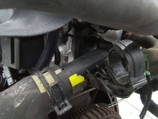 корпус термостата Renault Clio 3 поколение 2006, 1.5 л., дизель, МКПП