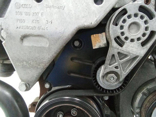 защита (кожух) ремня ГРМ Volkswagen Golf 5 поколение 2007, 2.0 л., дизель, АКПП