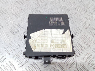 блок комфорта Renault Twingo 2 поколение 2008, 8200874481