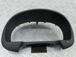 рамка панели приборов Hyundai i30 1 поколение 2008, 84830-2L000