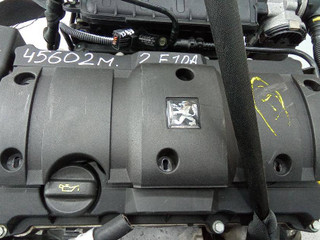 декоративная крышка двигателя Peugeot 307 1 поколение 2001, 1.6 л., бензин, МКПП, 9638602180