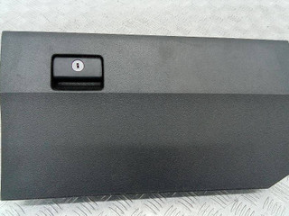 бардачок Toyota Verso 1 поколение 2009, 55551-0F020