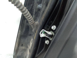ограничитель открывания двери Nissan Pixo 1 поколение 2011