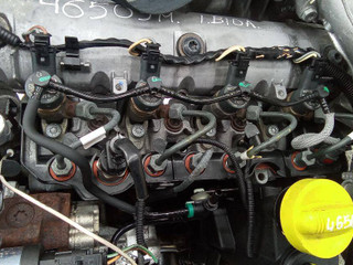 топливная рампа Renault Scenic 2 поколение 2006, 1.9 л., дизель, МКПП