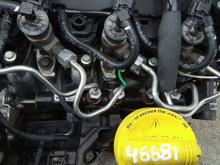 топливная рампа Dacia Sandero 2 поколение 2013, 1.5 л., дизель, МКПП, 8201157327