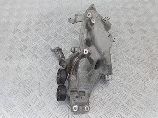 кронштейн генератора Mercedes-Benz CLA-Класс C117 2015, 2.2 л., дизель, A651201709