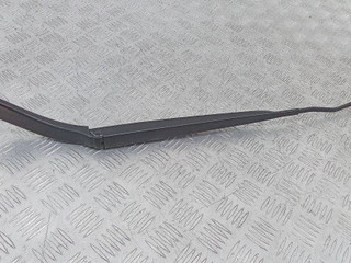 щеткодержатель (поводок стеклоочистителя, дворник) Renault Scenic 2 поколение 2004, 1.9 л., дизель, 8200113230