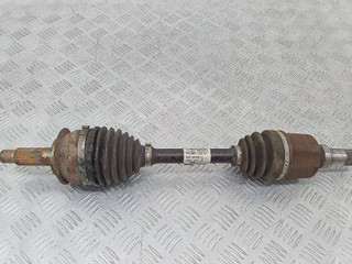 полуось передняя левая (приводной вал, ШРУС) Suzuki SX4 1 поколение 2007, 1.6 л., дизель, 44102-79J70