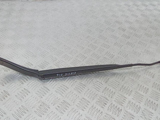 щеткодержатель (поводок стеклоочистителя, дворник) Renault Scenic 2 поколение 2003, 8200113230