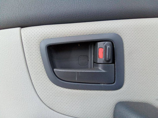 ручка внутренняя задняя правая Kia Cerato 1 поколение 2004