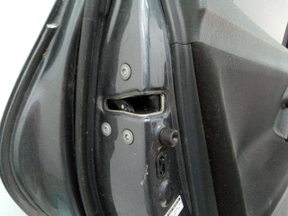 замок двери задней левой Toyota Verso 1 поколение 2009