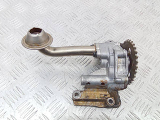 насос масляный Audi A3 8P 2005, 1.8 л., бензин, МКПП, 06A115105
