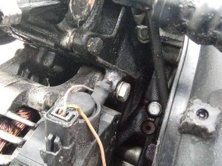 кронштейн генератора Peugeot 206 1 поколение 2002, 2.0 л., бензин, МКПП