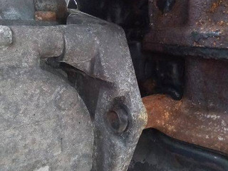 кронштейн компрессора кондиционера Chrysler Voyager 3 поколение 1997, 2.4 л., бензин, МКПП, 4612342