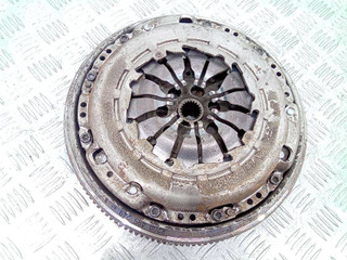комплект сцепления Renault Megane 2 поколение [рестайлинг] 2007, 1.5 л., дизель, 8200495249