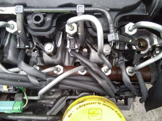 топливная рампа Dacia Sandero 1 поколение 2011, 1.5 л., дизель, МКПП, 8200669695