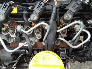 топливная рампа Renault Scenic 3 поколение 2012, 1.5 л., дизель, МКПП, 8200815617
