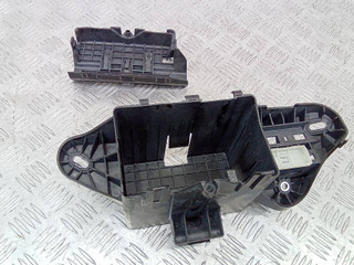 полка аккумулятора Mercedes-Benz A-Класс W176 2013, A2465450440