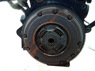 комплект сцепления Volkswagen Golf 4 поколение 2001, 1.6 л., бензин, МКПП, 027105273