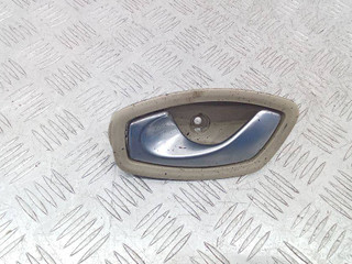 ручка внутренняя задняя левая Renault Megane 3 поколение 2009, 826730001R