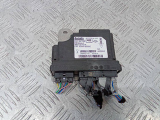 блок AirBag Renault Kadjar 1 поколение 2018, 985100781R