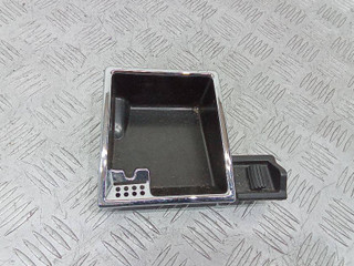 пепельница Mercedes-Benz E-Класс W211/S211 [рестайлинг] 2006, A2118100428