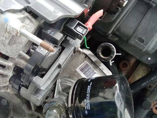 теплообменник масляного фильтра Renault Duster 1 поколение 2011, 1.5 л., дизель, МКПП, 779744