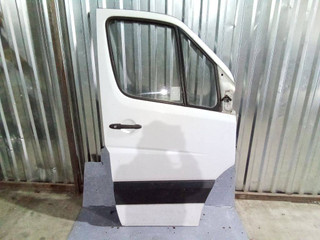 дверь передняя правая Mercedes-Benz Sprinter 2 поколение (W906) 2012