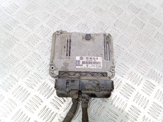 блок управления двигателем Volkswagen Jetta 5 поколение 2005, 1.9 л., дизель, 03G906016