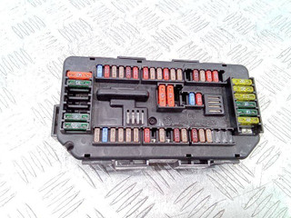 блок предохранителей BMW 1 серия F20/F21 2013, 922487904
