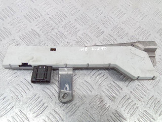 усилитель антенны Mercedes-Benz E-Класс W211/S211 2004, A2118200089