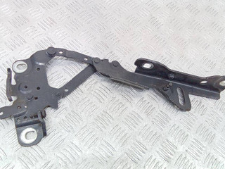 петля капота BMW 1 серия F20/F21 2013, 13989610