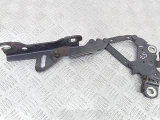 петля капота BMW 1 серия F20/F21 2013, 13989610