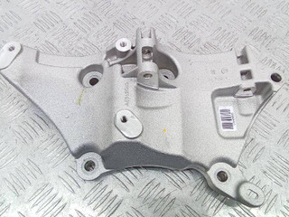 кронштейн генератора Renault Duster 2 поколение 2022, 2.0 л., бензин, МКПП, 117104555R