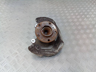 кулак поворотный правый BMW 1 серия F20/F21 2013, 1.6 л., дизель, МКПП, 189159103121