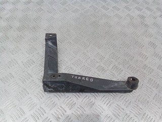 Крепление бампера заднего Volkswagen Touareg 1 поколение 2004, 7L6807861