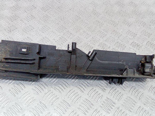 воздуховод (дефлектор) радиатора BMW 1 серия F20/F21 2013, 1.6 л., дизель, 7600536